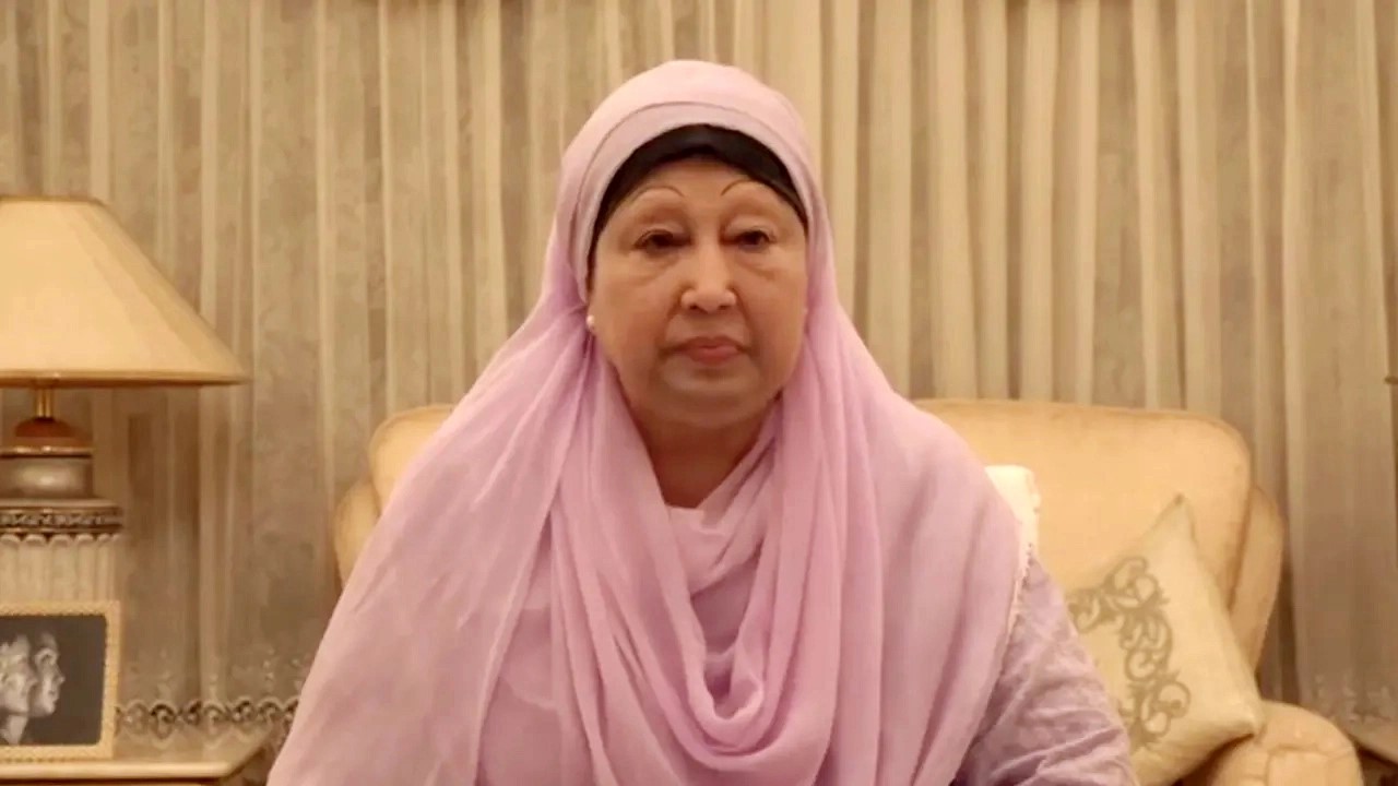 খালেদা জিয়ার রোগমুক্তি কামনায় ঢাকেশ্বরী মন্দিরে প্রার্থনার আয়োজন